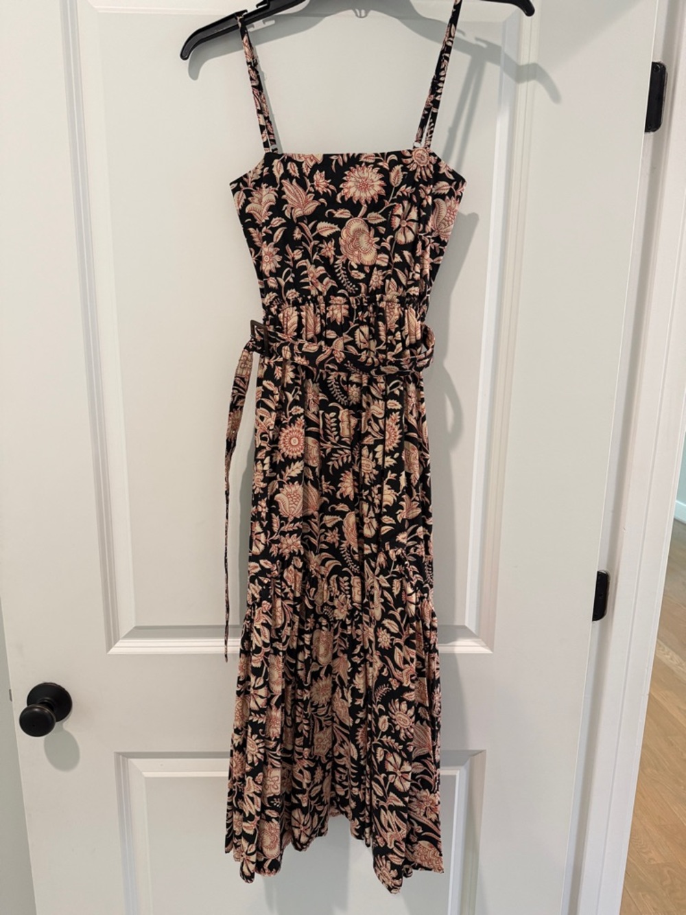 BEACHGOLD Black and Blush Floral Midi Dress